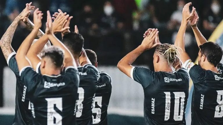 Com volta da torcida, Remo bate Náutico na Série B