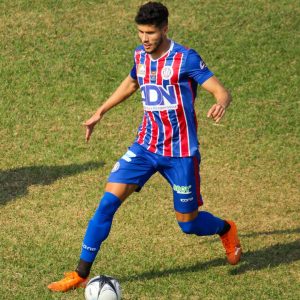 Mateus Henrique vibra com sequência invicta pessoal pelo São-Carlense: “Dá confiança”