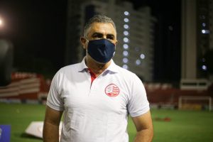 Náutico demite Marcelo Chamusca após um mês no cargo
