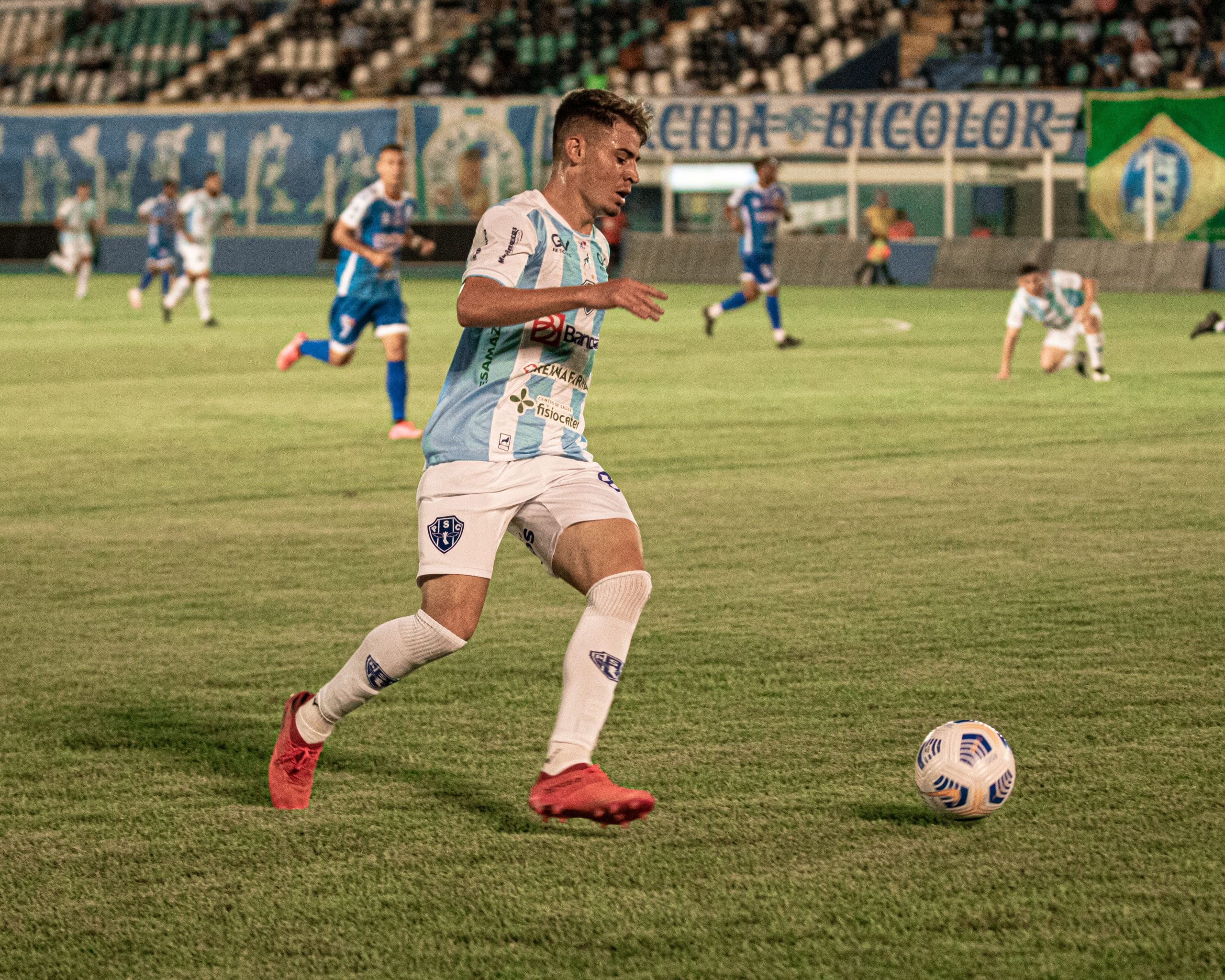 Paysandu goleia Penarol-AM em ritmo de treino e avança na Copa Verde
