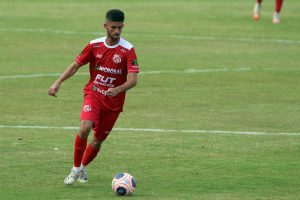 Caio Rosseto, do Capivariano, prega respeito ao “desesperado” Flamengo: “Equipe de qualidade”