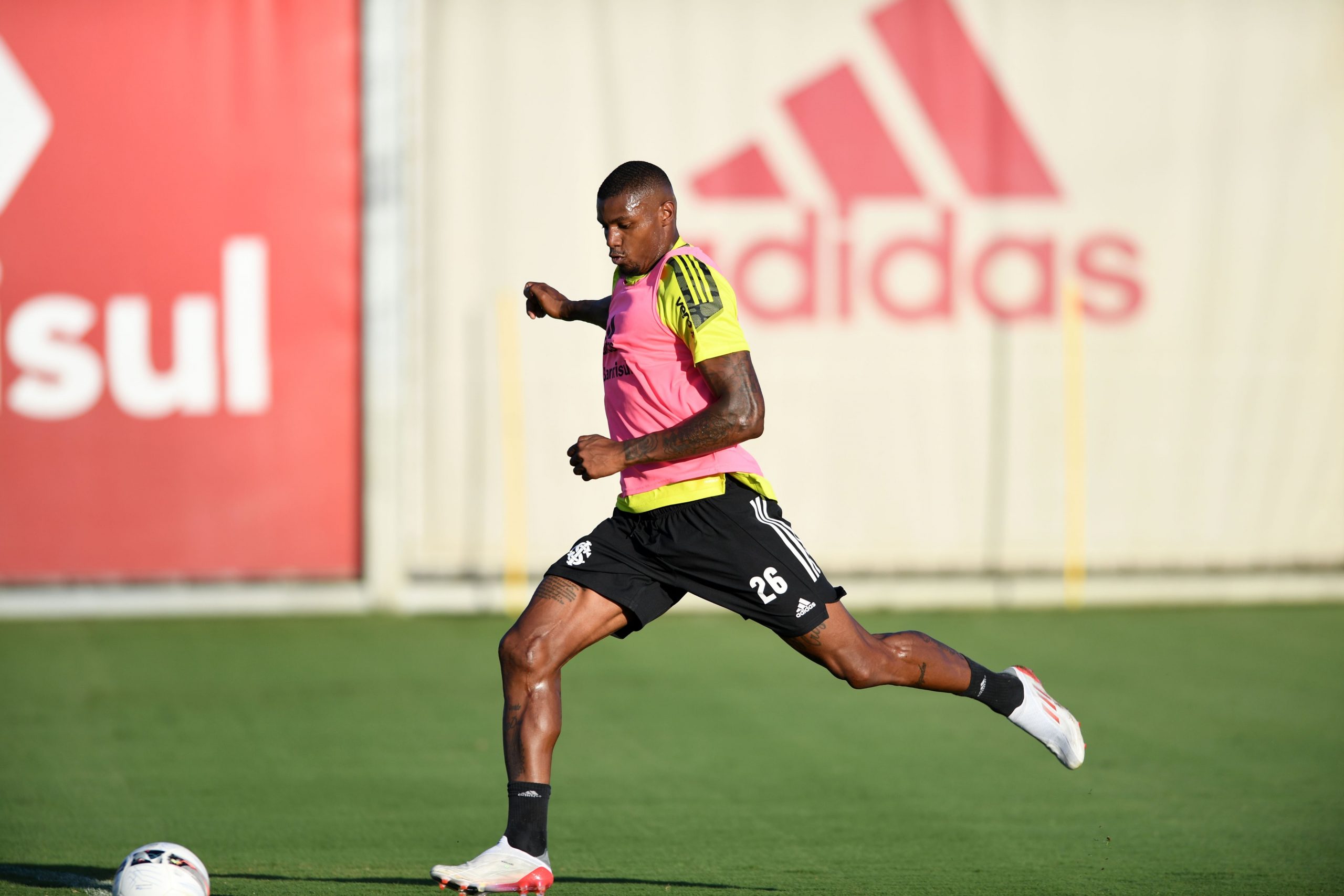 Internacional com mudanças para enfrentar o Brasil de Pelotas