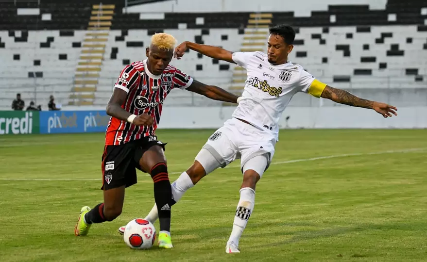 De virada, São Paulo vence a Ponte nos minutos finais