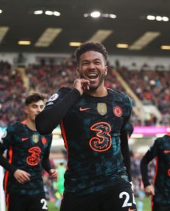 Um, dois, três, quatro. Chelsea domina segunda etapa e goleia o Burnley fora de casa