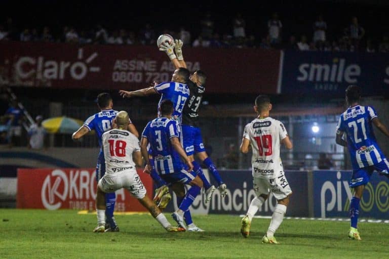 CSA derrota o Brusque e ganha fôlego contra o Z4