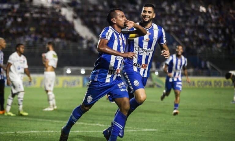 CSA é o segundo time que mais empata no campeonato.