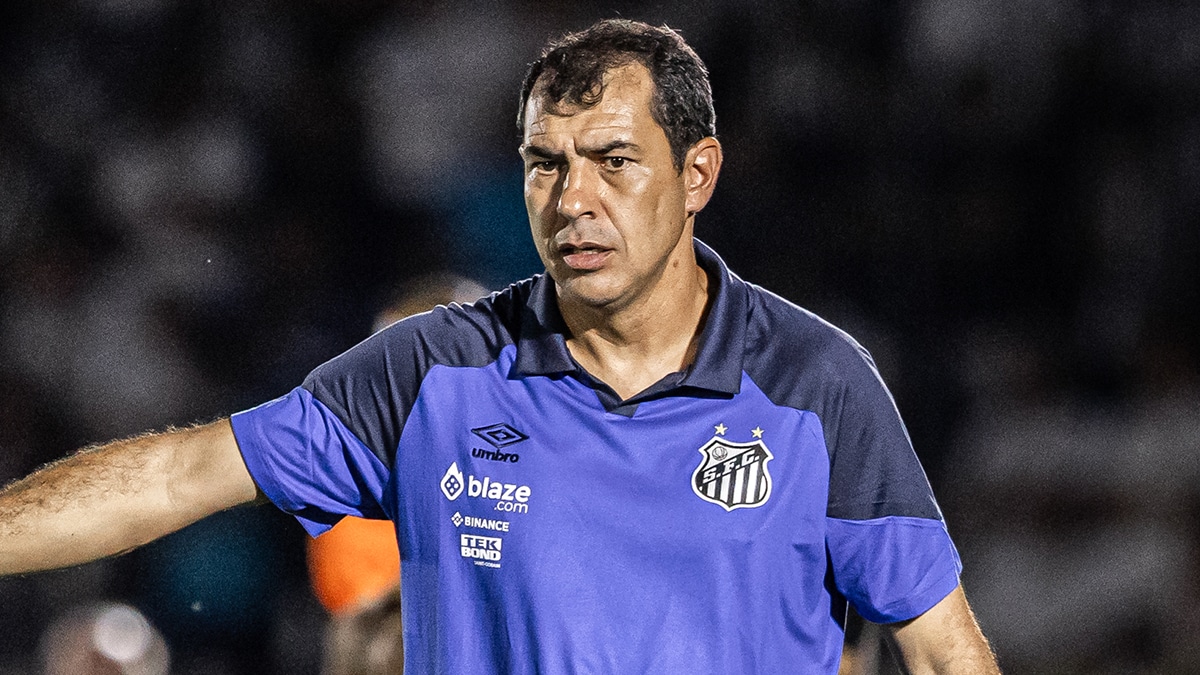 Carille revela ‘ligações inusitadas’ após a sua estreia no Santos