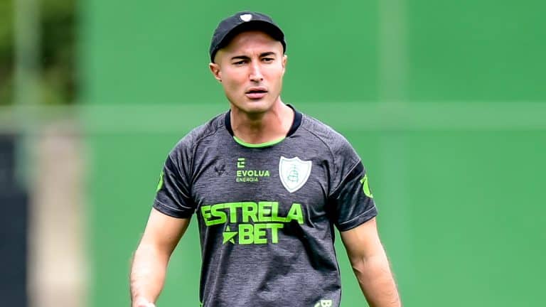 Técnico do América-MG projeta time para 2024: “Uma equipe que…”