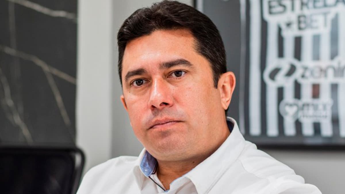 Presidente do Ceará revela valor da dívida do clube