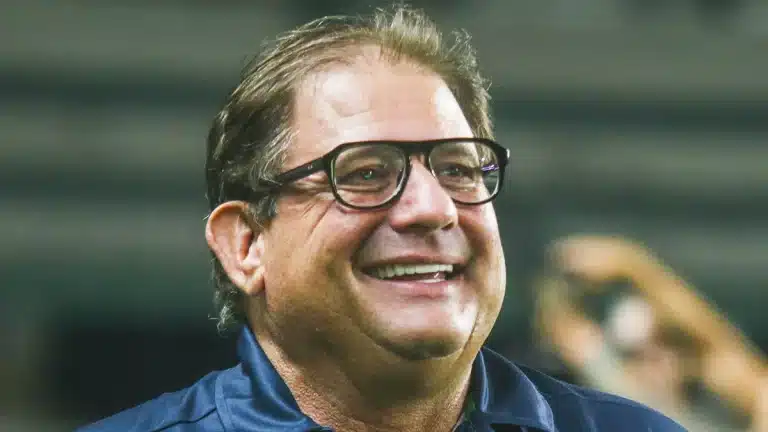 Pode comemorar, Guto! Destaque do Campeonato Paranaense é anunciado no Coritiba