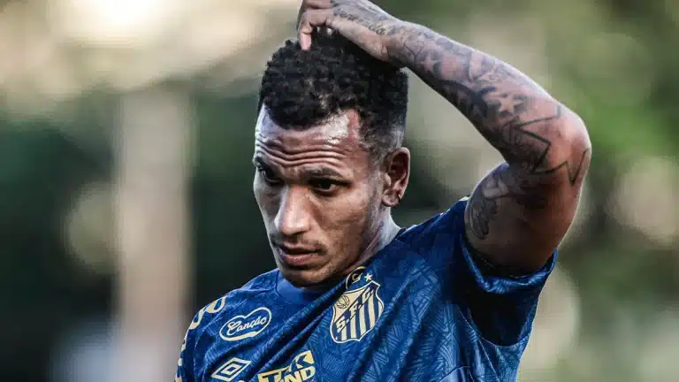 Contra o Amazonas, Santos busca a sua melhor sequência do ano