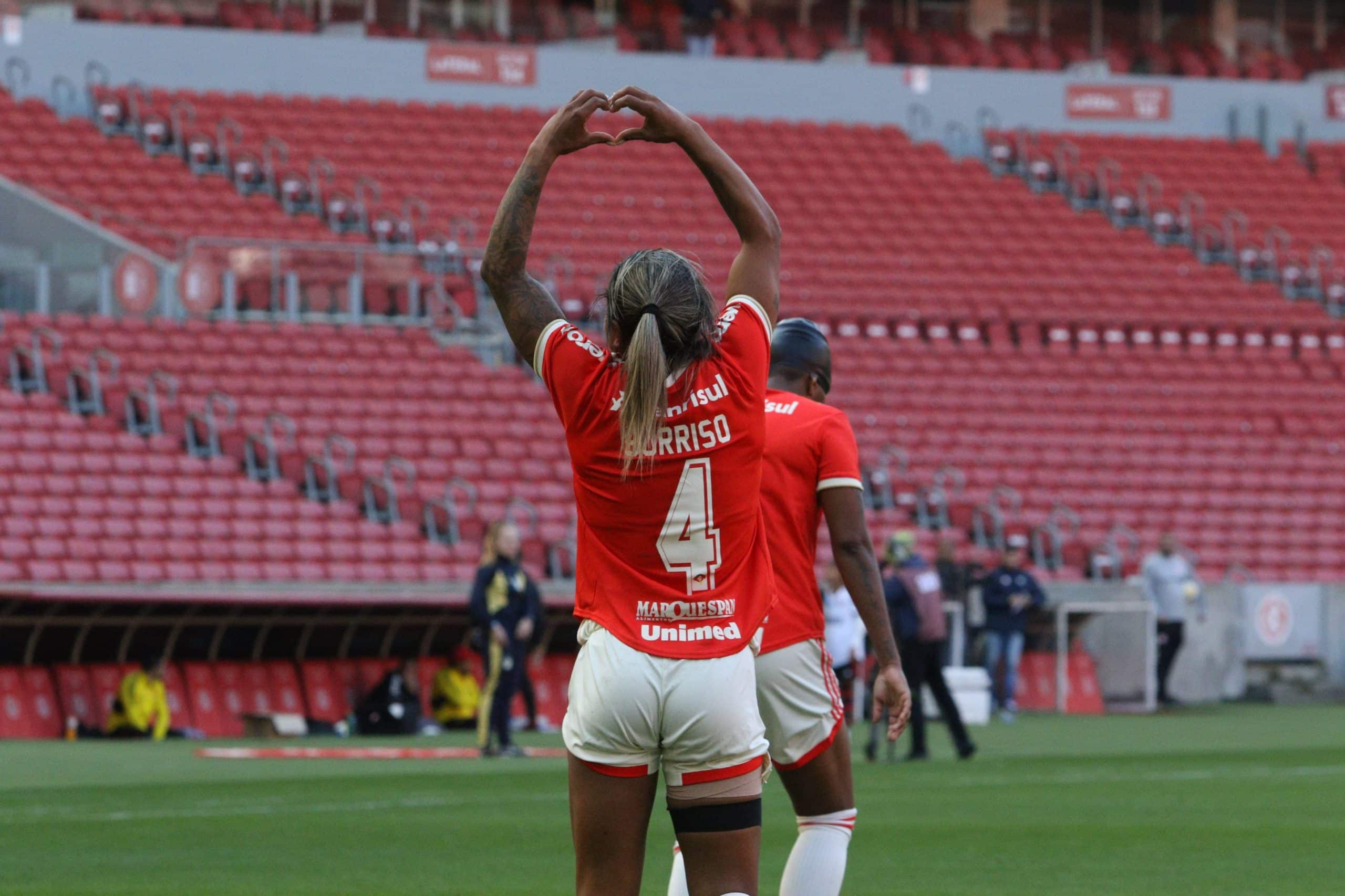 Brasileirão Feminino Neoenergia on X: 36.330 mil! Maior público da  história do futebol feminino brasileiro… Simplesmente histórico! Que show  da torcida @GuriasColoradas! 👏  / X